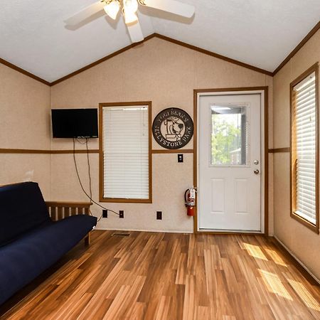 Jellystone Park Birchwood Acres Villa Greenfield Park Luaran gambar