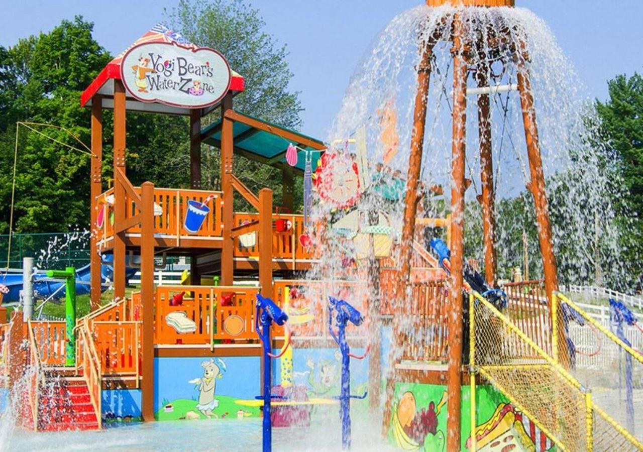 Jellystone Park Birchwood Acres Villa Greenfield Park Luaran gambar