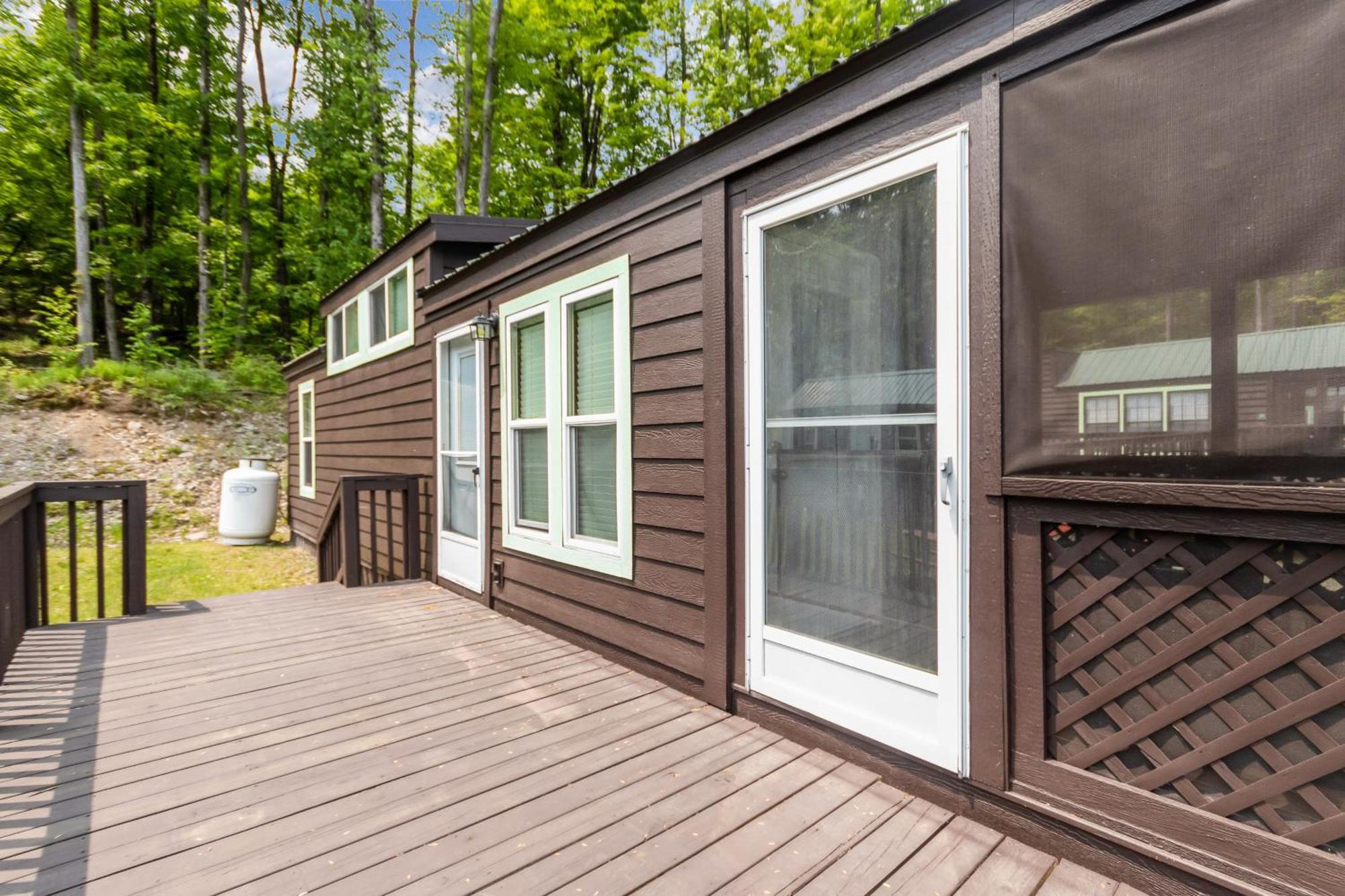 Jellystone Park Birchwood Acres Villa Greenfield Park Luaran gambar